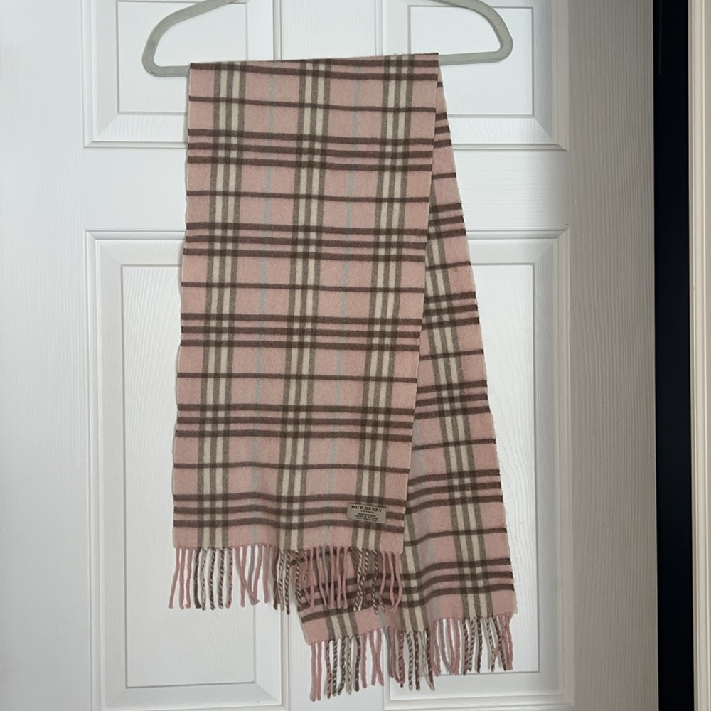 Scarf - Picture 4 of 5
